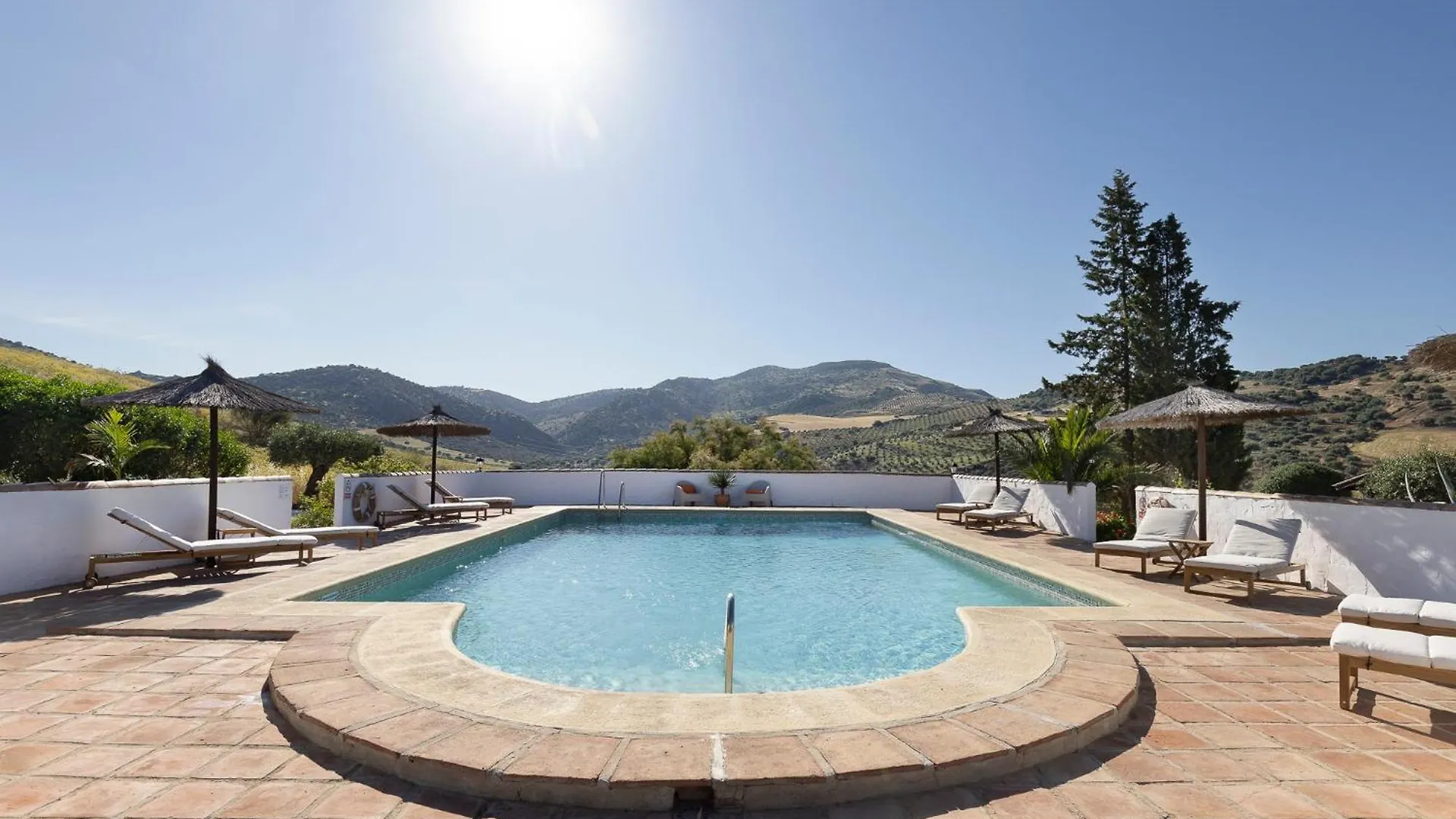 Boutique B&B Cortijo Valverde Alora Alojamento de Acomodação e Pequeno-almoço