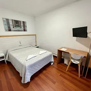 https://montero-pension.bilbaohotelsspain.com
